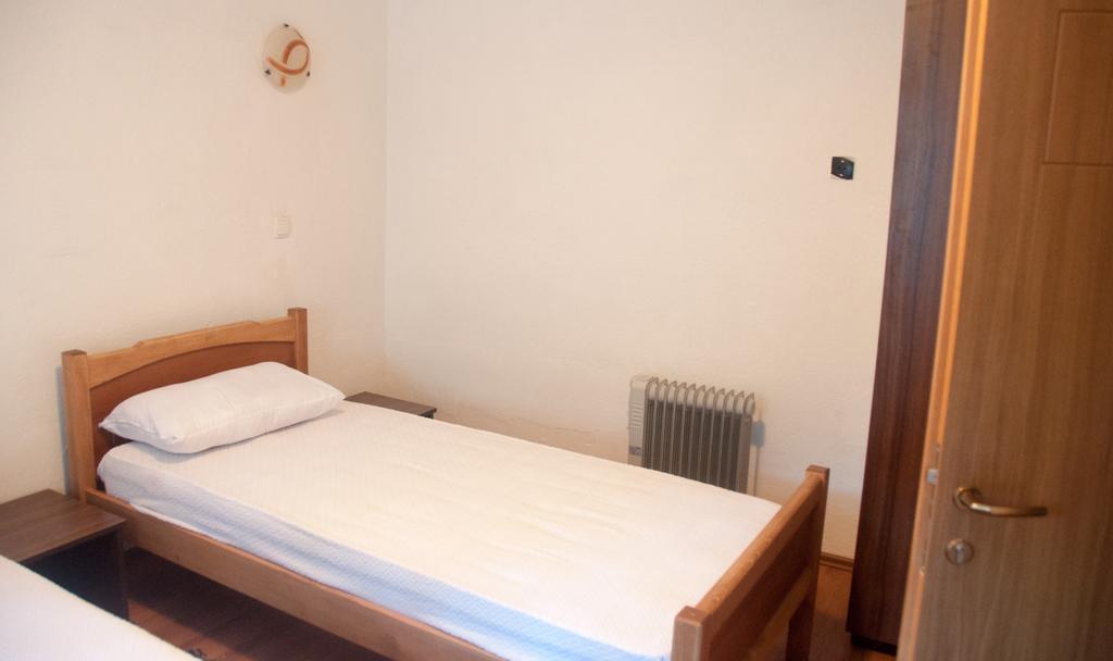 Aste Guesthouse Tropoje Ruang foto