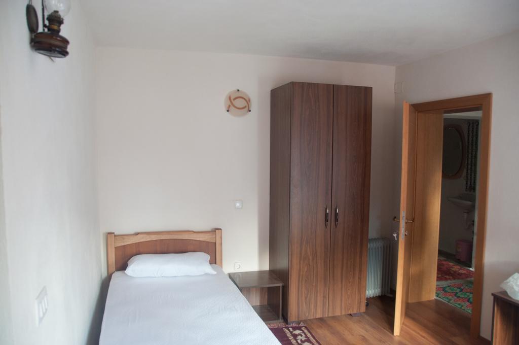 Aste Guesthouse Tropoje Ruang foto